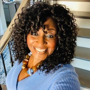 Meet your Posher, Anita